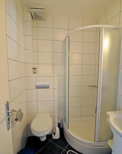 In With Seaview, Terrace, Air Condition, Wifi *